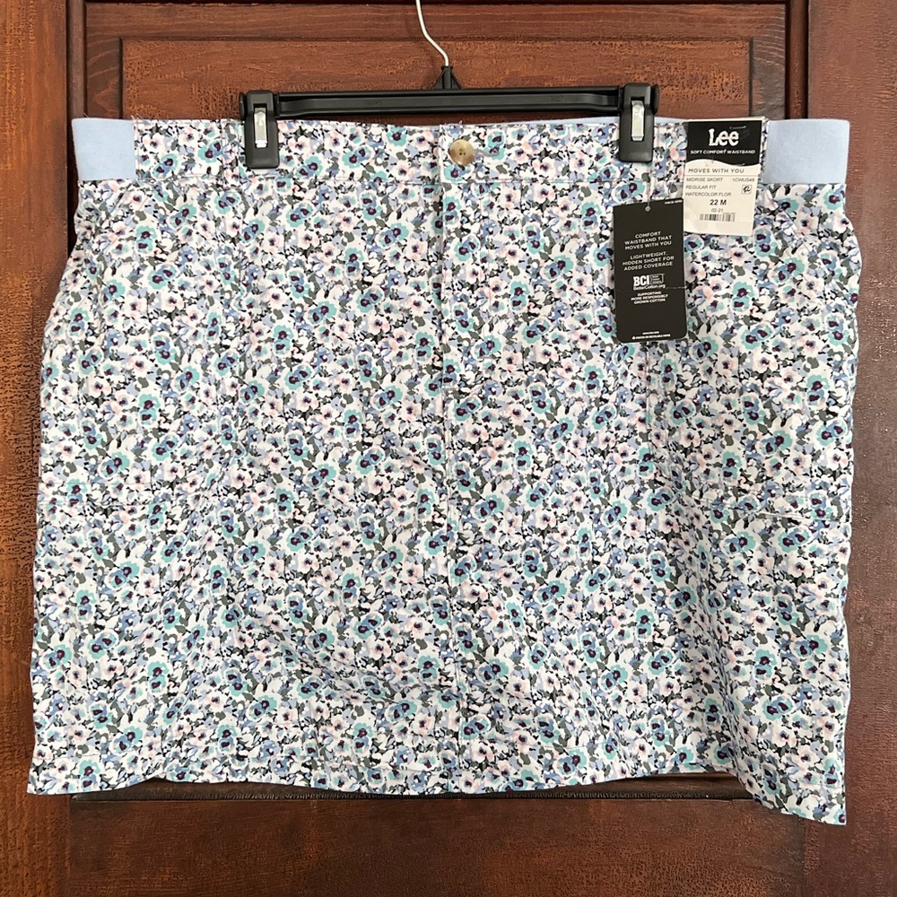 Lee | Women's Comfort Waist Skort Size 2x